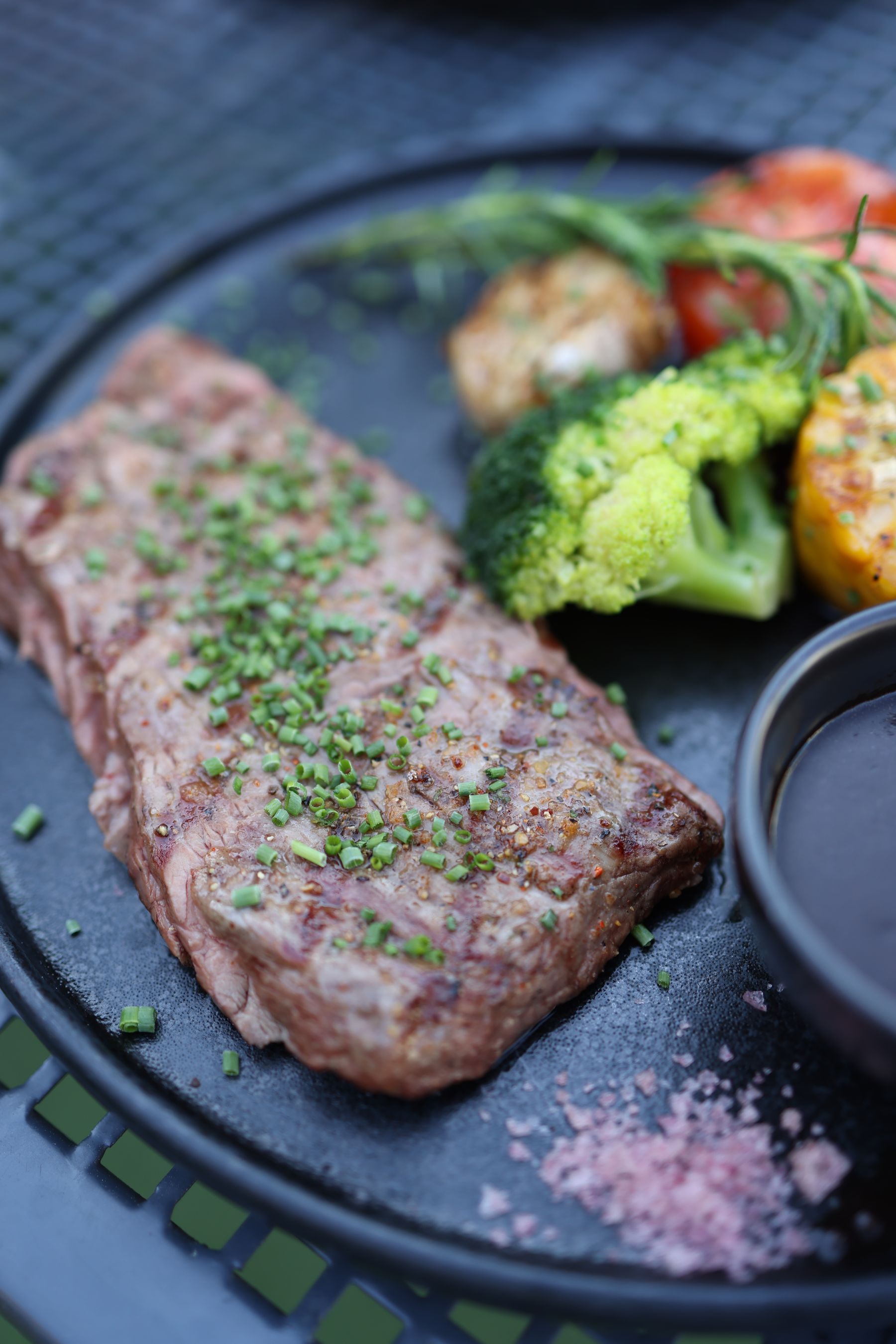 Steak & vegetables