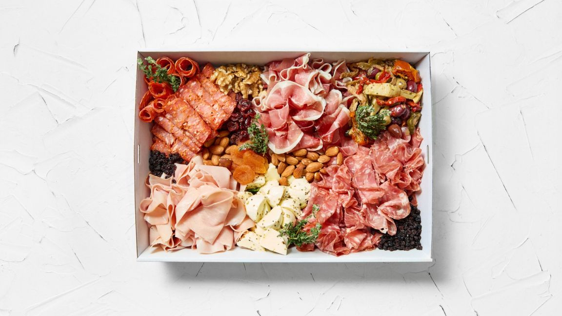 Antipasti grazing box